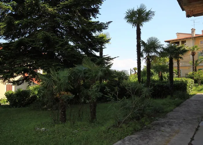 By The Sea Lovran, Opatija - 7856 アパート *